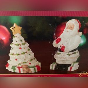 Christmas salt and pepper set